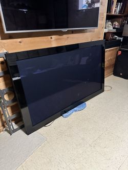 60” Pioneer Élite Plasma TV