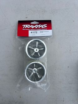 Traxxas Nitro Rustler rear wheels