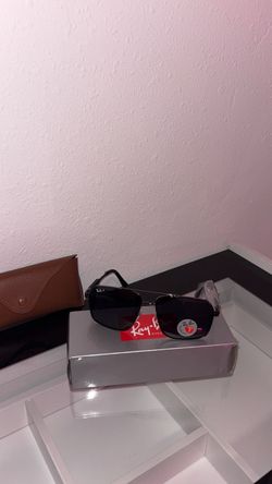 Man sunglasses