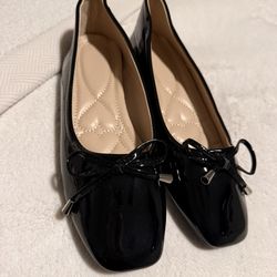 Black Ballet Flats 
