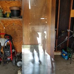 3 Pieces of Tempered Glass Shelving