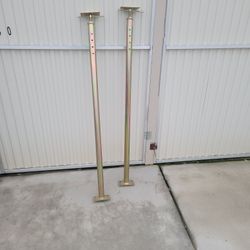 Set Of Adjustable Beam Leveling Floor Jacks