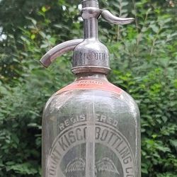 RARE FIND! Vintage siphon bottle, also known as a seltzer bottle, from the Klyn Bottling Co. in Mount Kisco, New York.
 LABEL