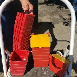 CHICKEN FEEDER CUPS - COMEDEROS GALLOS GALLINAS