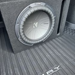 Kicker Subwoofer 12 inch.