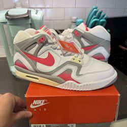 Size 11 Brand New Og All 