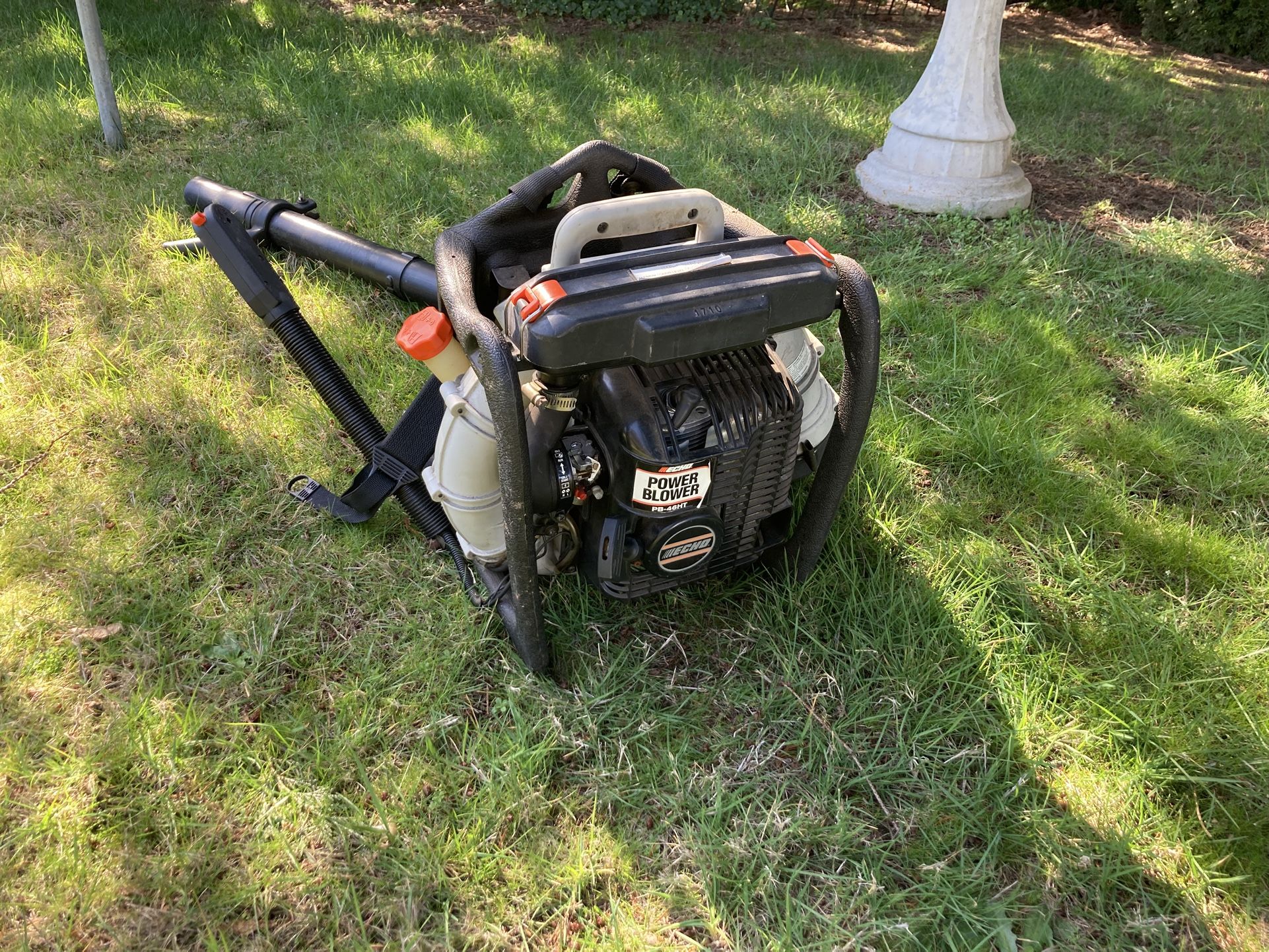 Echo Leaf Blower