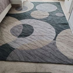 8x10  Brown tan and cream rug
