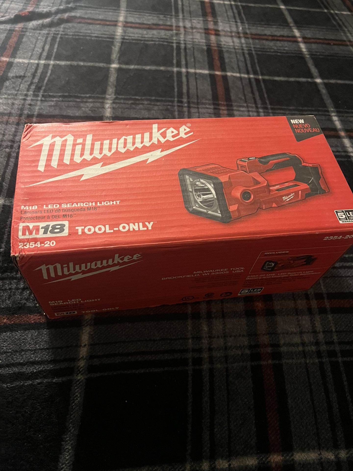 Milwaukee M18 LED Search Light