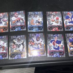 10 Football Cards - 2024 Topps Resurgence 