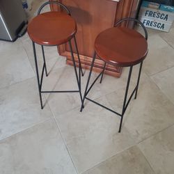 2 Bar Stools