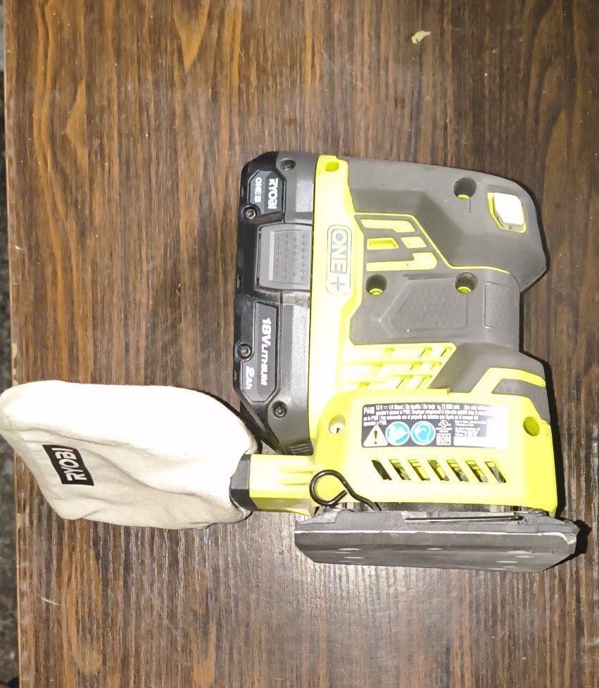 Ryobi ONE+ 18V Cordless 1/4 Sheet Sander.  With Battery 
