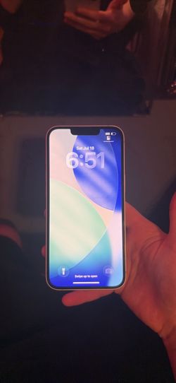 Apple iPhone 16E