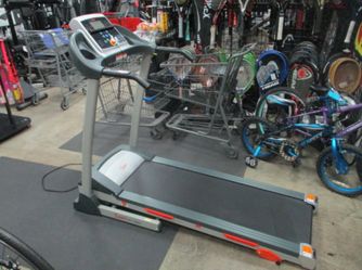 Used Sunny Fitness SF-T4400 Folding Treadmill w/ Manual Incline-67181-1