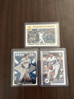 Dodgers MVP Shohei Ohtani (3) card lot