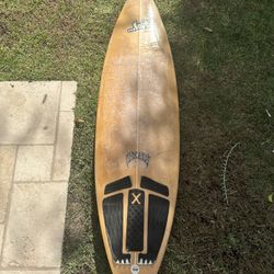 Lost surfboard 6’3