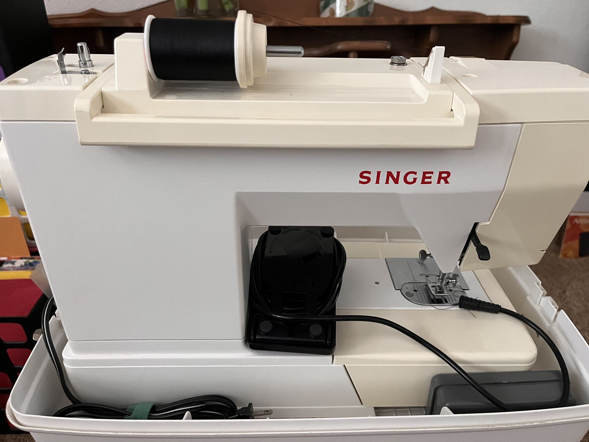 Singer Sewing Machine