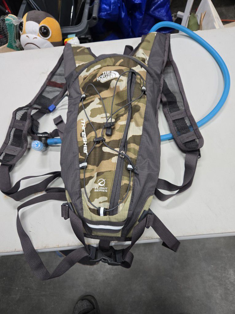 New The North Face Flight Series Thresher Hydration Backpack