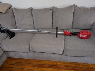 Milwaukee M18 FUEL 16" Brushless Straight Shaft String Trimmer