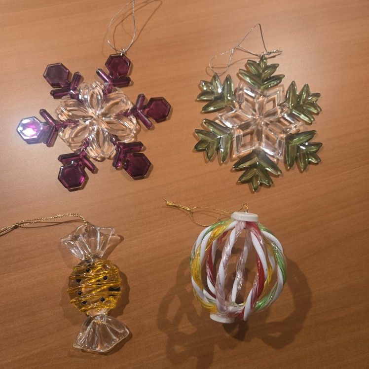 Set Of 4 Acrylic Christmas Ornaments