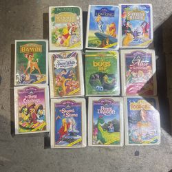 Mc Donald’s Disney VHS Dolls