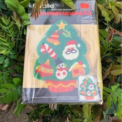 Christmas Latch Wall Hanging Kit 