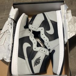 Jordan 1 Shadow 2. 