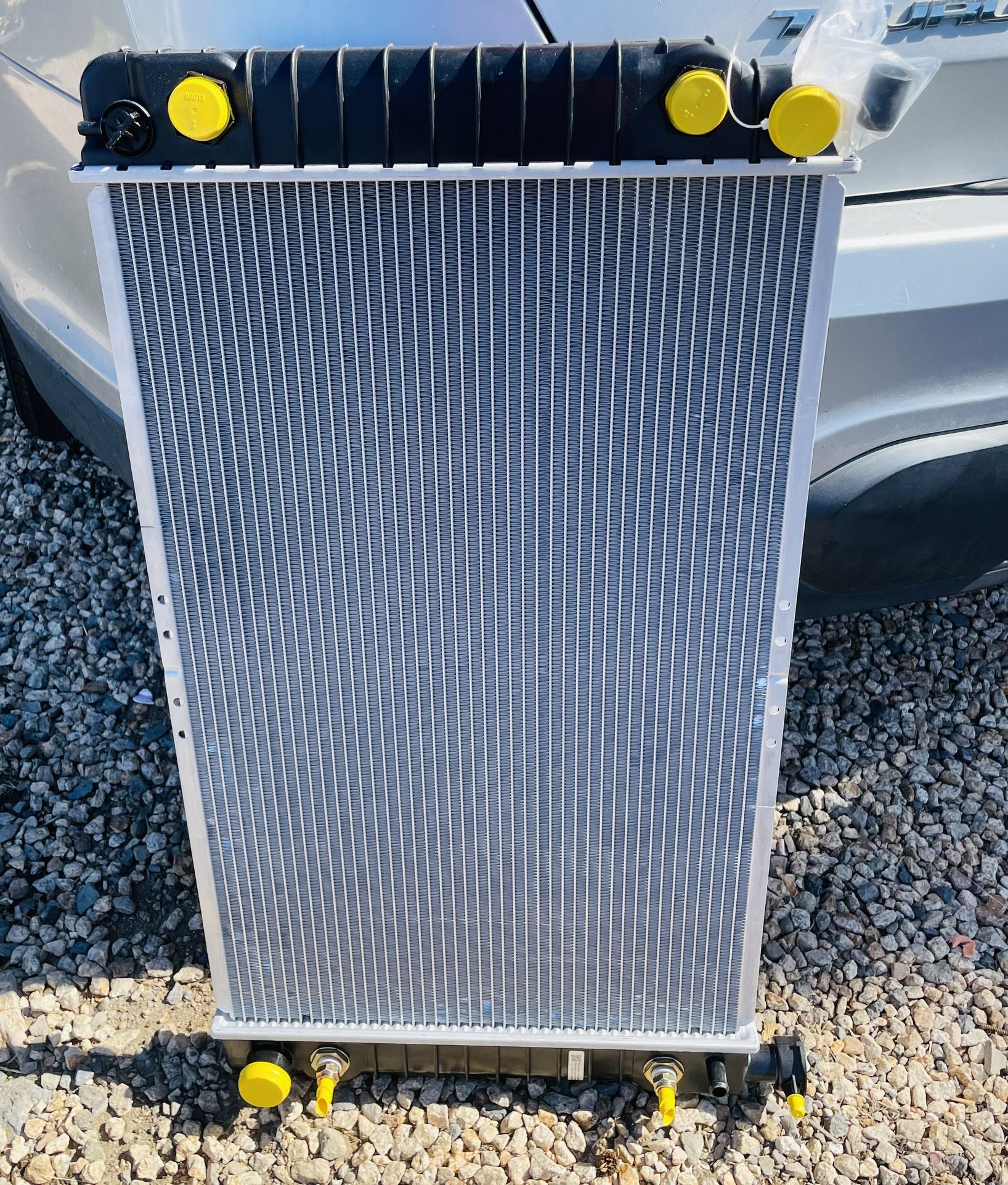 Brand New Radiator *chevy/gmc*