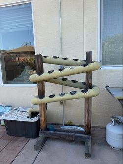 Hydroponic plant system - great for growing herbs, lettuce, chards etc