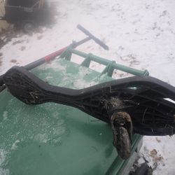 WHIPLASH  SKATE BOARD both Wheels Turn $30