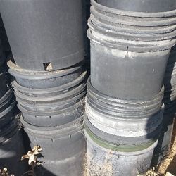 5 Gallon Plant Containers