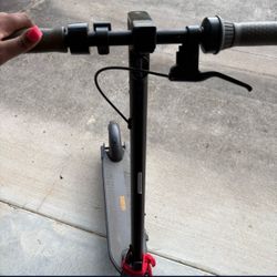 Electric scooter