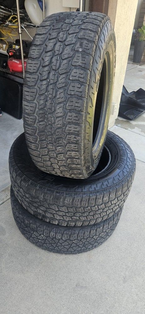 Tires .275/65R18