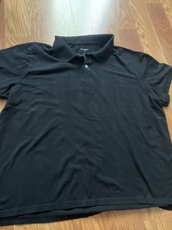 Men's XL black polo style shirt