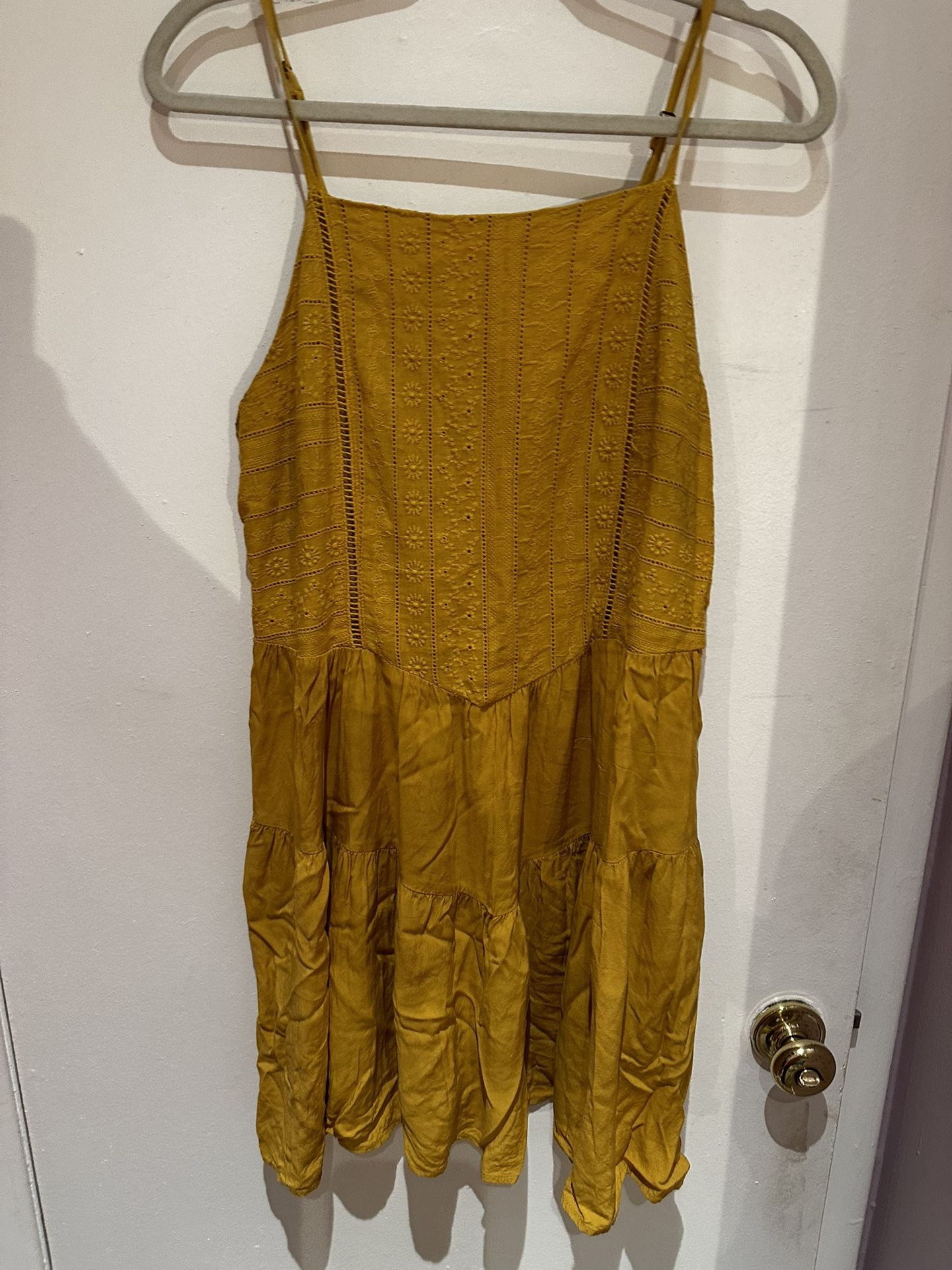 Yellow mini dress size XL