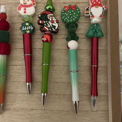 Christmas Beaded Pens