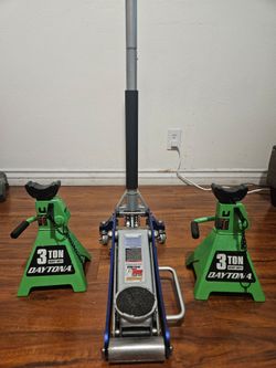 Jack stands and jack