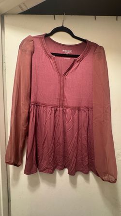 Maroon top