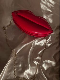 Vintage Lip Purse
