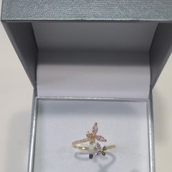 18kt Gold Cubic Zirconia Ring