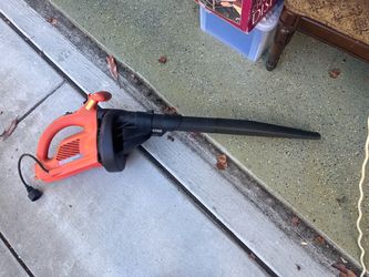 Lawn leaf blower