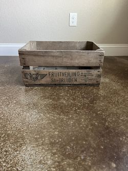 Rustic Wood Crate Decor