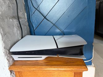 Sony PlayStation 5 Slim Console (No Controllers) Works excellent