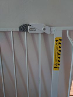 Regalo White Metal Baby Safety Gate