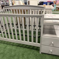 Delta 4in1 Crib 