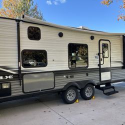 Used 2022 Jayco Jay Flight SLX 28Ft.