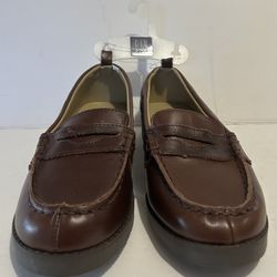 NWT Boys Gap Classic Brown Leather Penny Loafers Size 2