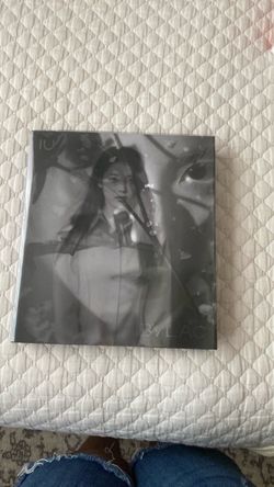 IU Bylac kpop Album