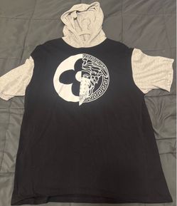 Like New *Crooks & Castles* Mens “XL”  Pull Over With Hoodie