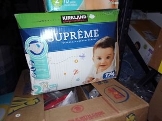 Kirkland Signature Supreme Diapers Size 2, 174 Count